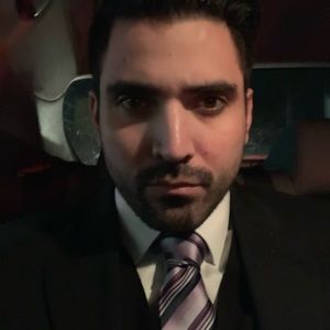 Meet your Posher, Alvaro